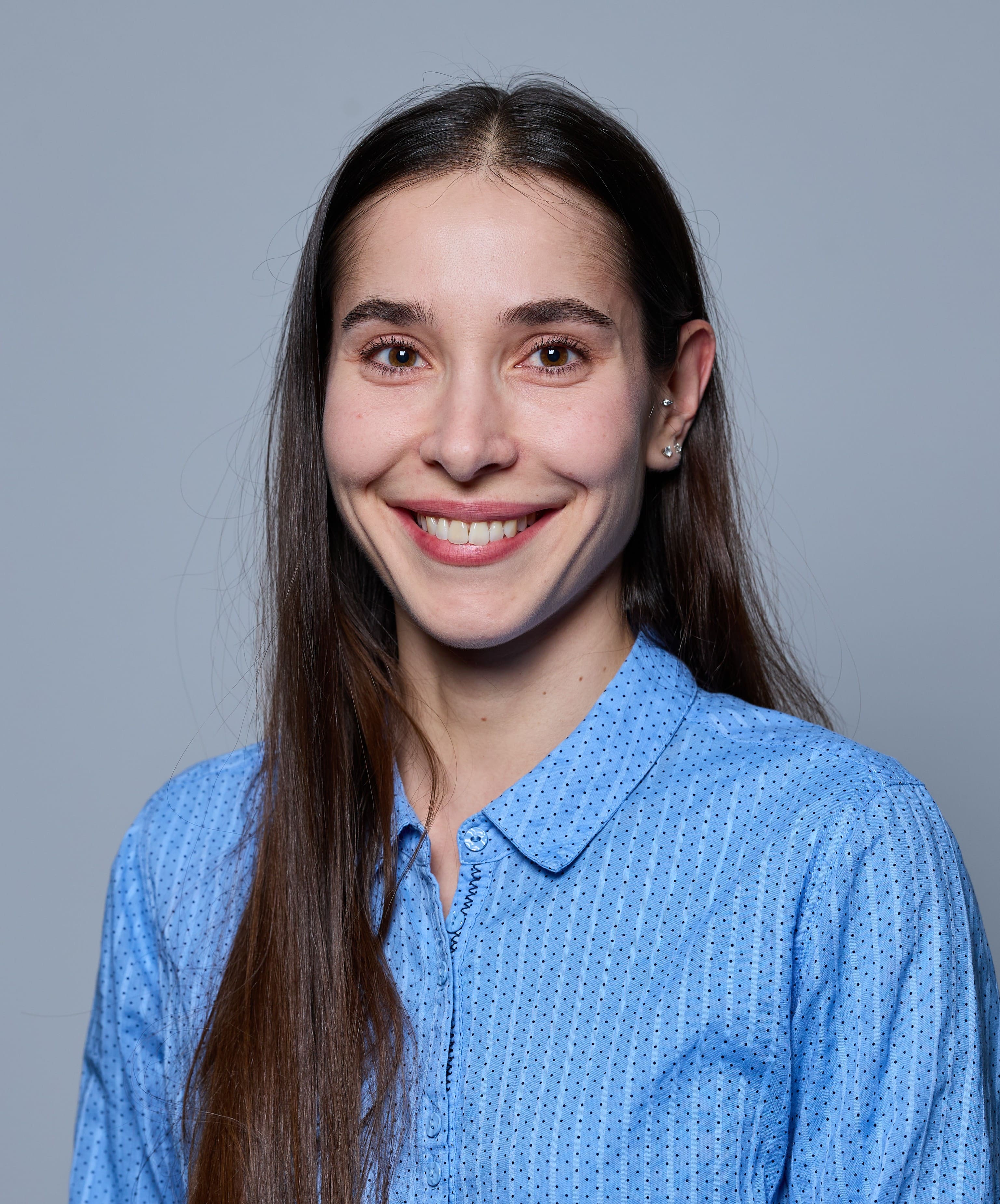 Dr. Melanie Nuoffer